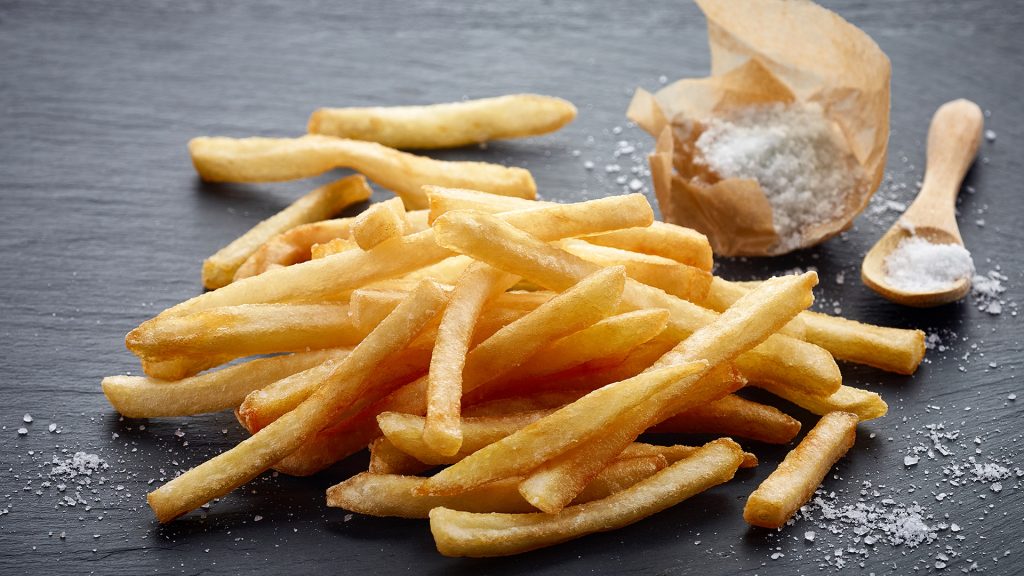 french fries with salt